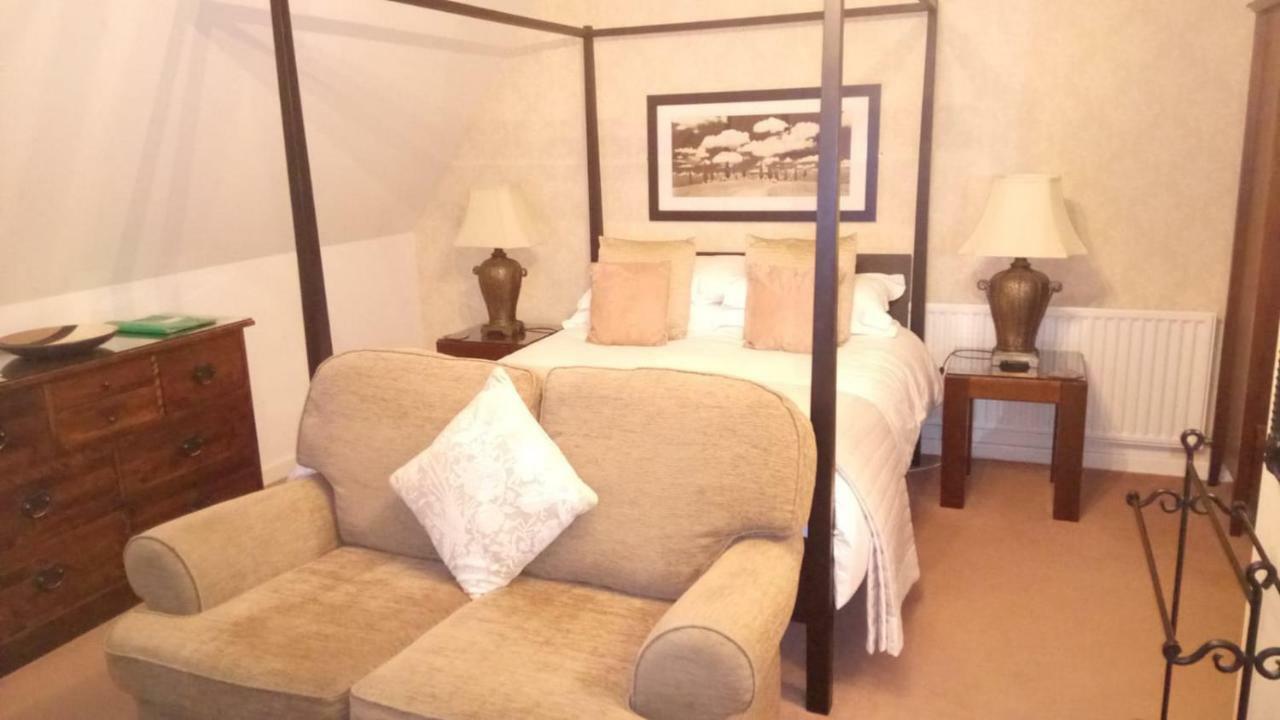 Applecroft Bed And Breakfast セント・オーステル エクステリア 写真