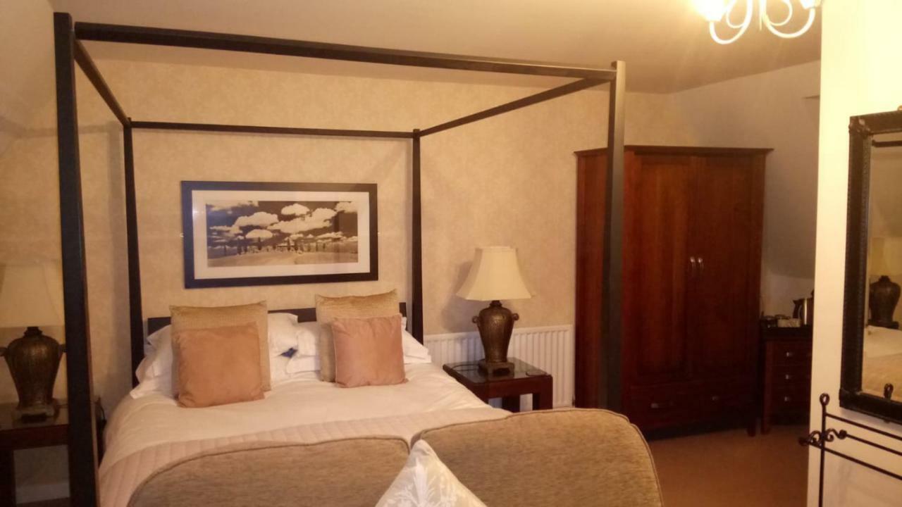 Applecroft Bed And Breakfast セント・オーステル エクステリア 写真